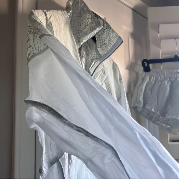 FP Movement by Free People metallic Blue lightweight windbreaker short set - Picture 5 of 15